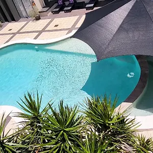 Aparthotel Eden By The Bay ****
